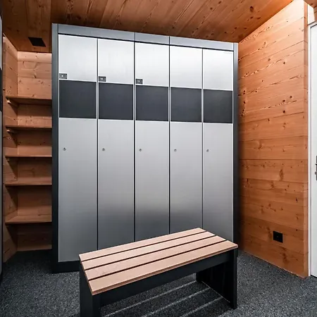 Appartement Kusi's Ranch Studio Nr- 12 Nadelhorn By Interhome *