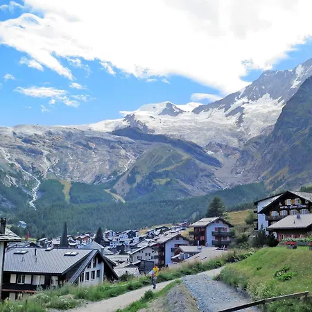 Appartement Kusi's Ranch Studio Nr- 12 Nadelhorn By Interhome *